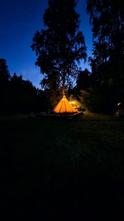 Glamping Fluffy Horns - Glempings Pukainie Ragi Hotel Plienciems Exterior photo